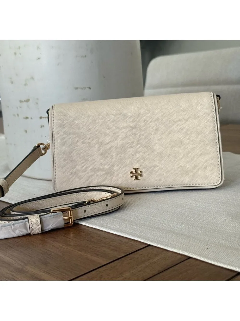 New Tory Burch Emerson Patent Leather Crossbody in Brie color